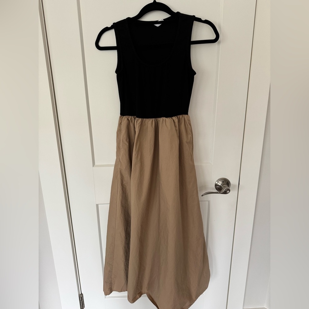 Wishlist Black and Tan Sleeveless Dress
